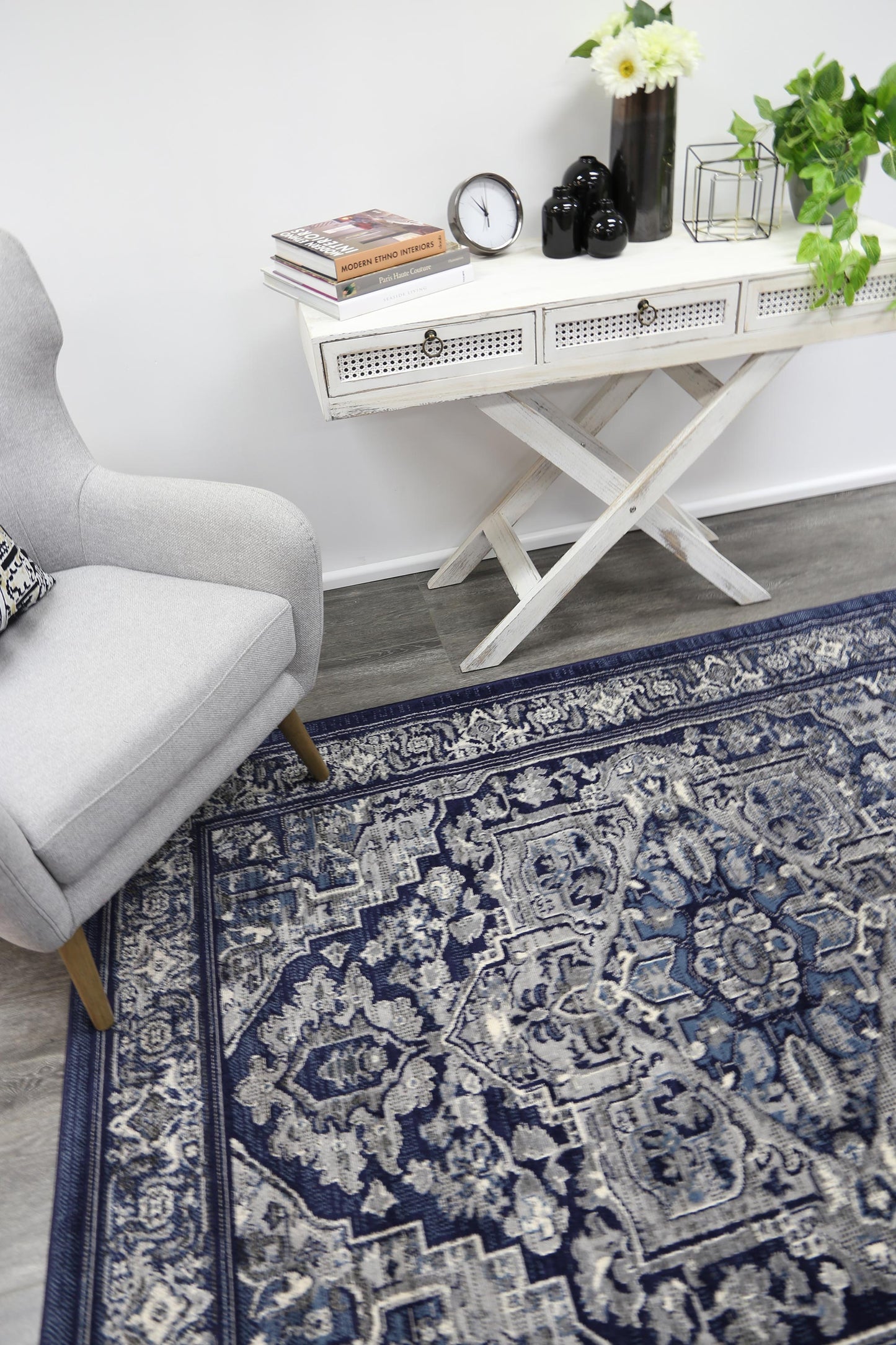 Aryana Tranistional Navy Rug