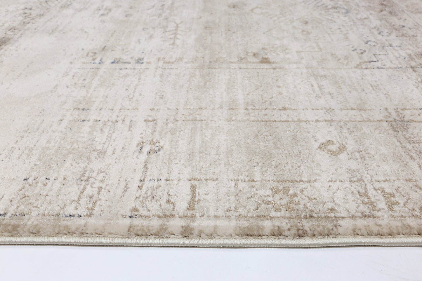 Istanbul04 Traditional Beige Blue Rug out of stock