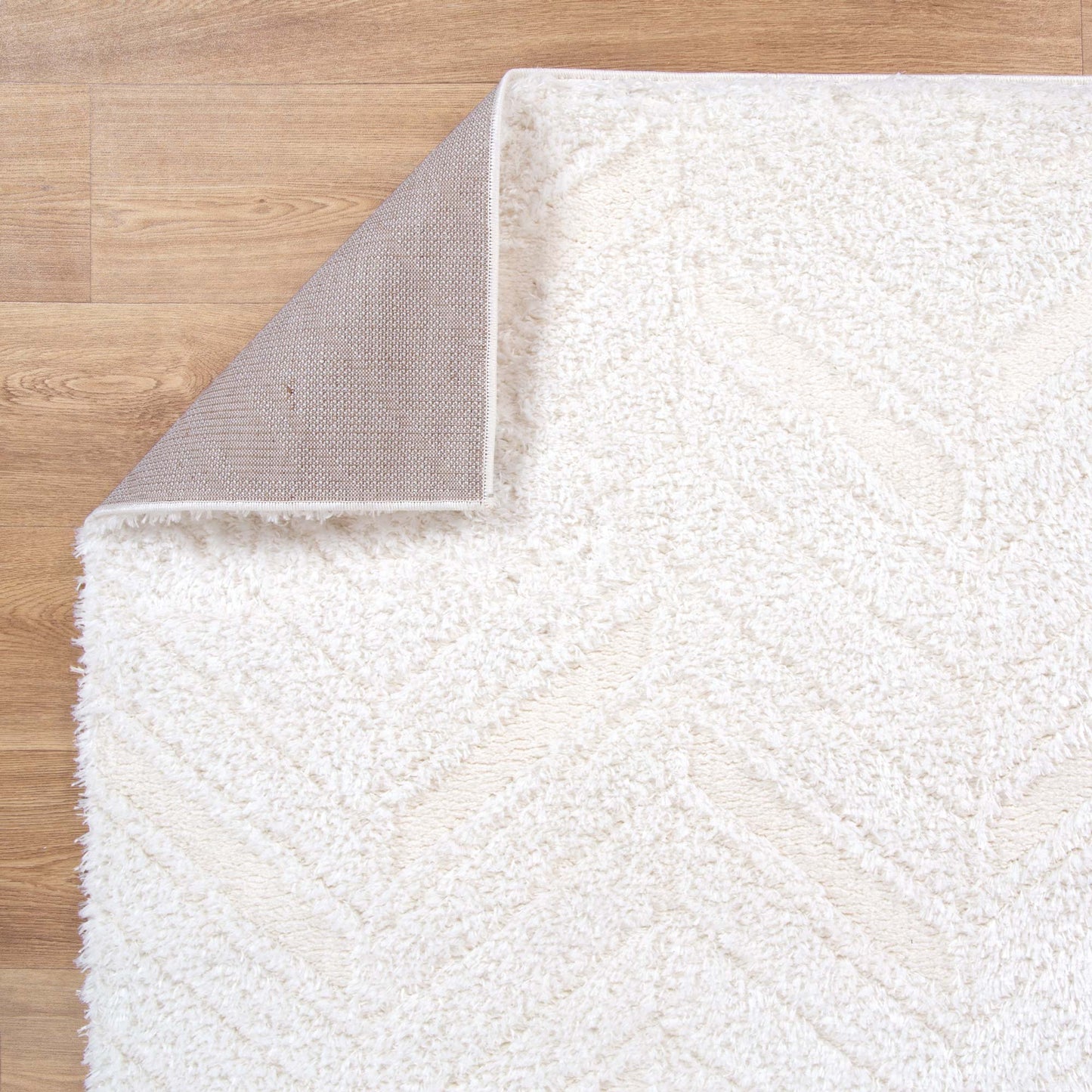Authentic Chevron Cream Shag Rug