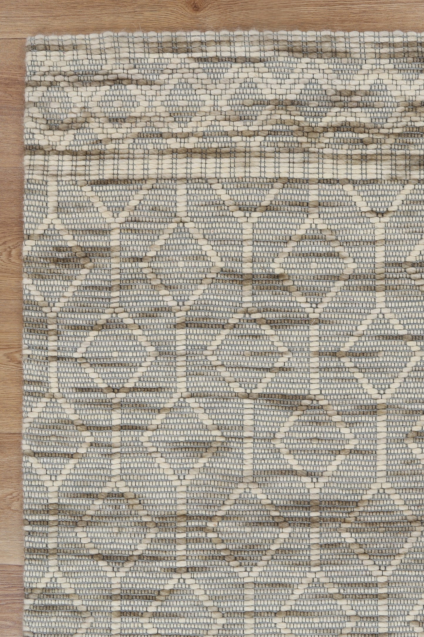 Wynter Lattice Moss Wool Rug