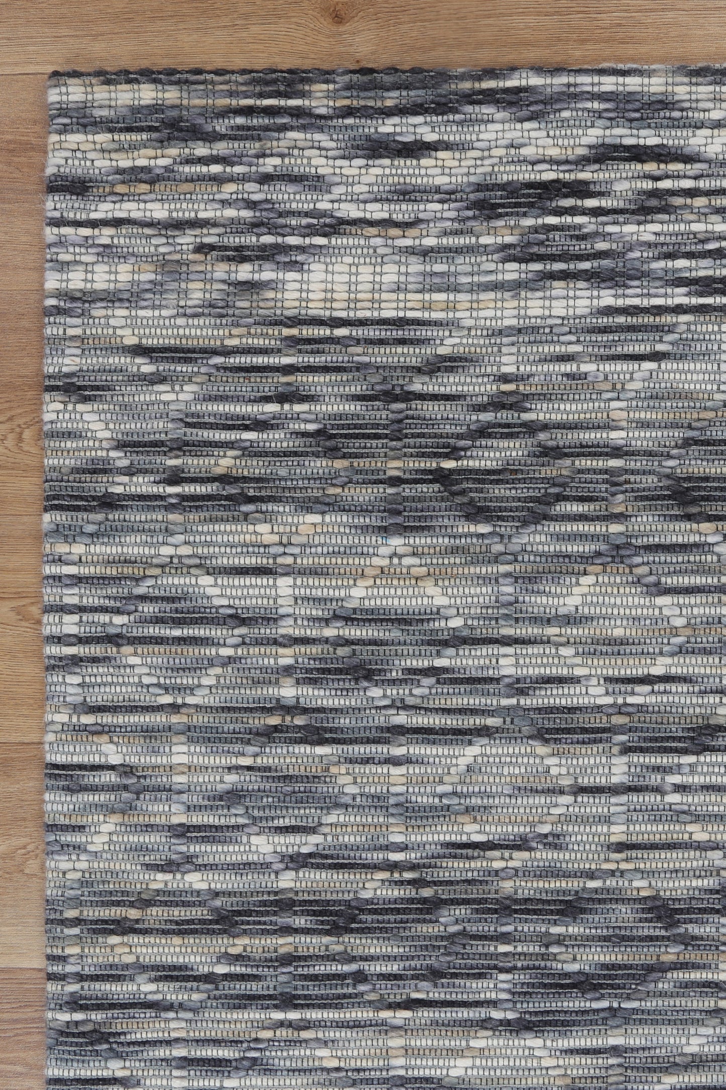 Wynter Lattice Stone Wool Rug