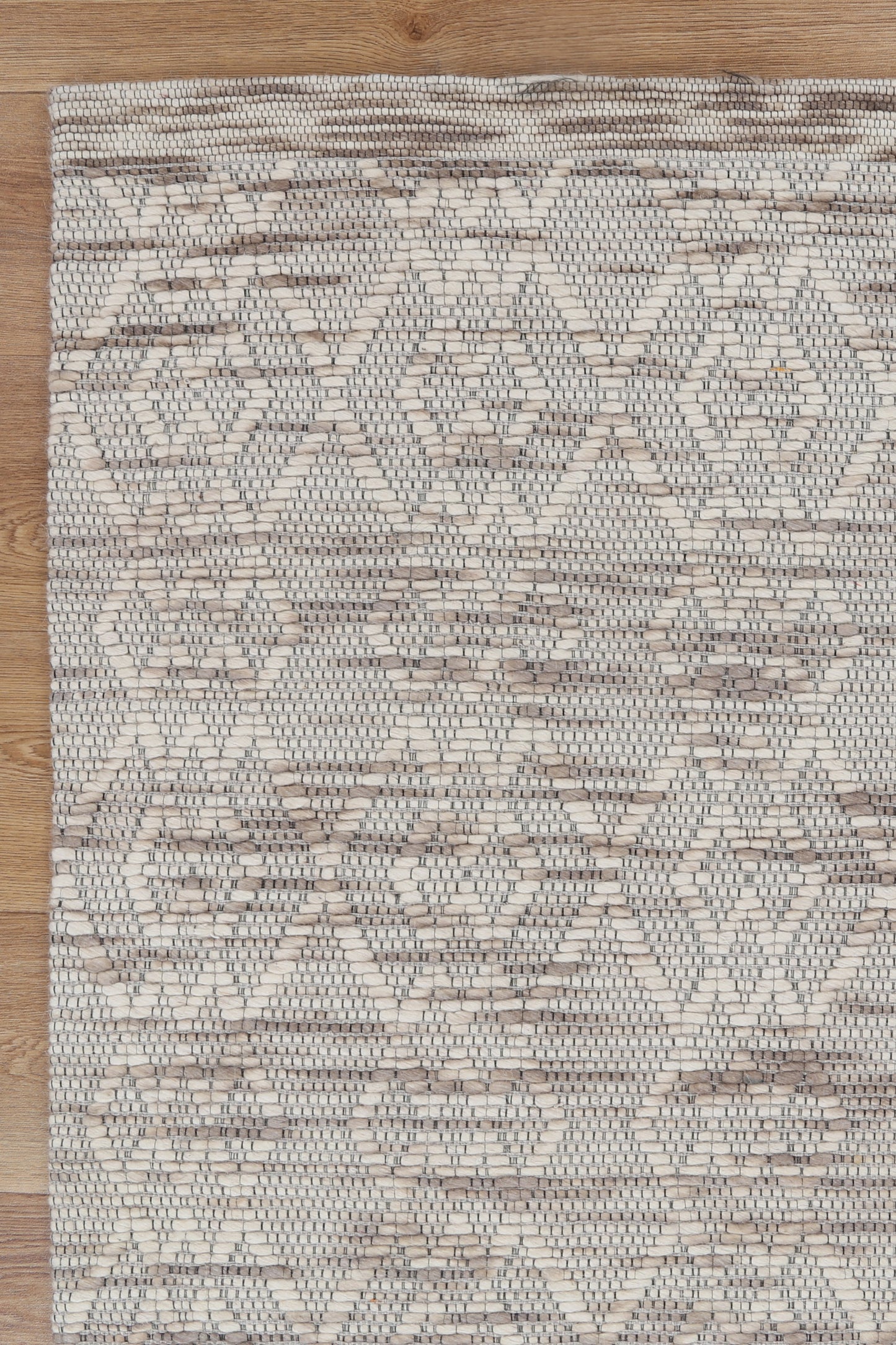 Wynter Diamond Beige Wool Rug