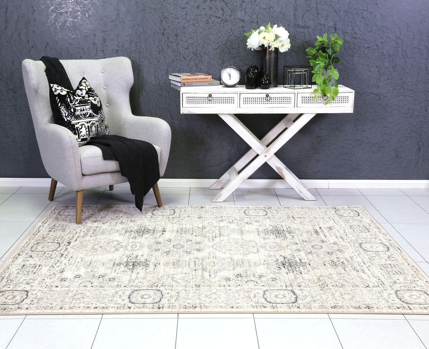 Aryana Tapestry Traditional Cream Rug