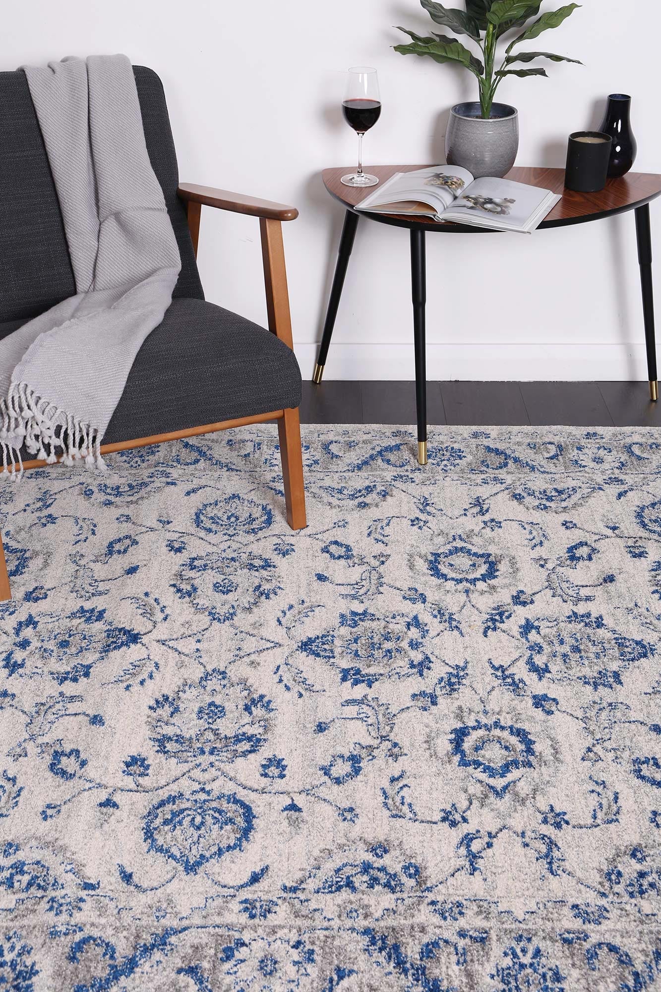 Exquisite Blue & Ivory Floral Rug