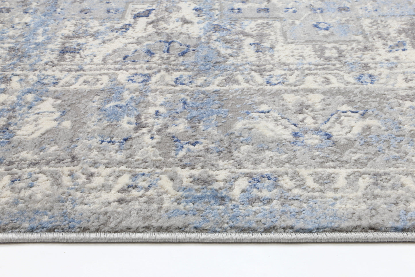 Diamond Transitional Blue Rug
