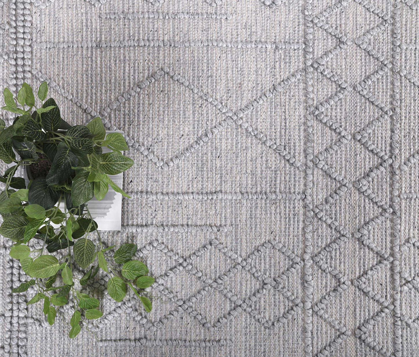 Kaiden Diamond Tribal Grey Wool Rug