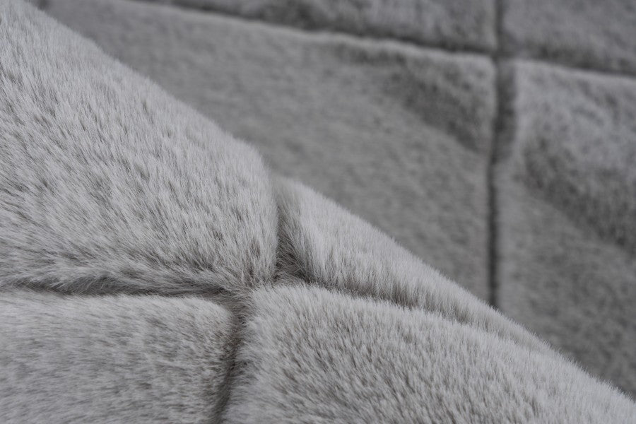 Desire 600 Fluffy Soft Silver Rug