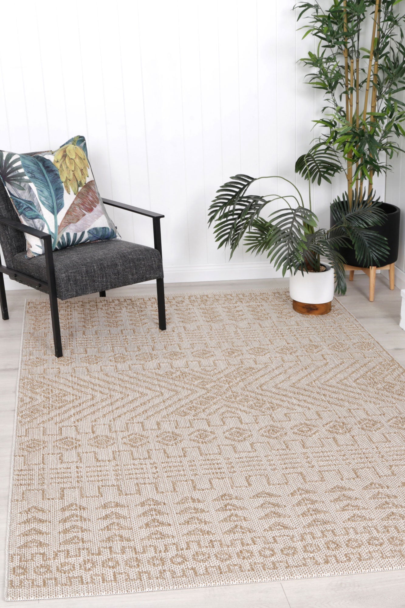 Melbourne Bresha Indoor / Outdoor Beige Rug