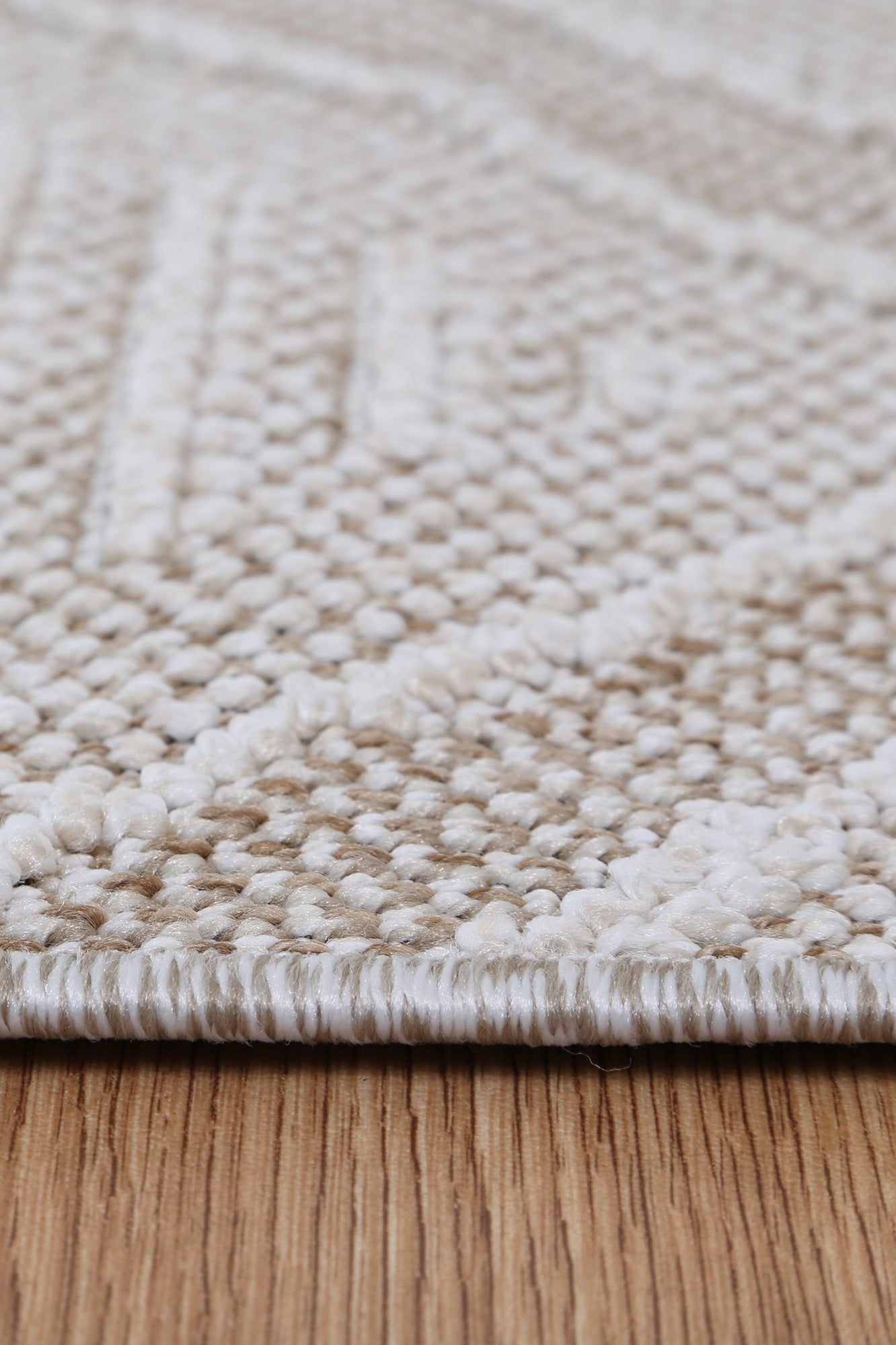 Valentina Kenilorea Beige Geometric Flatweave Rug