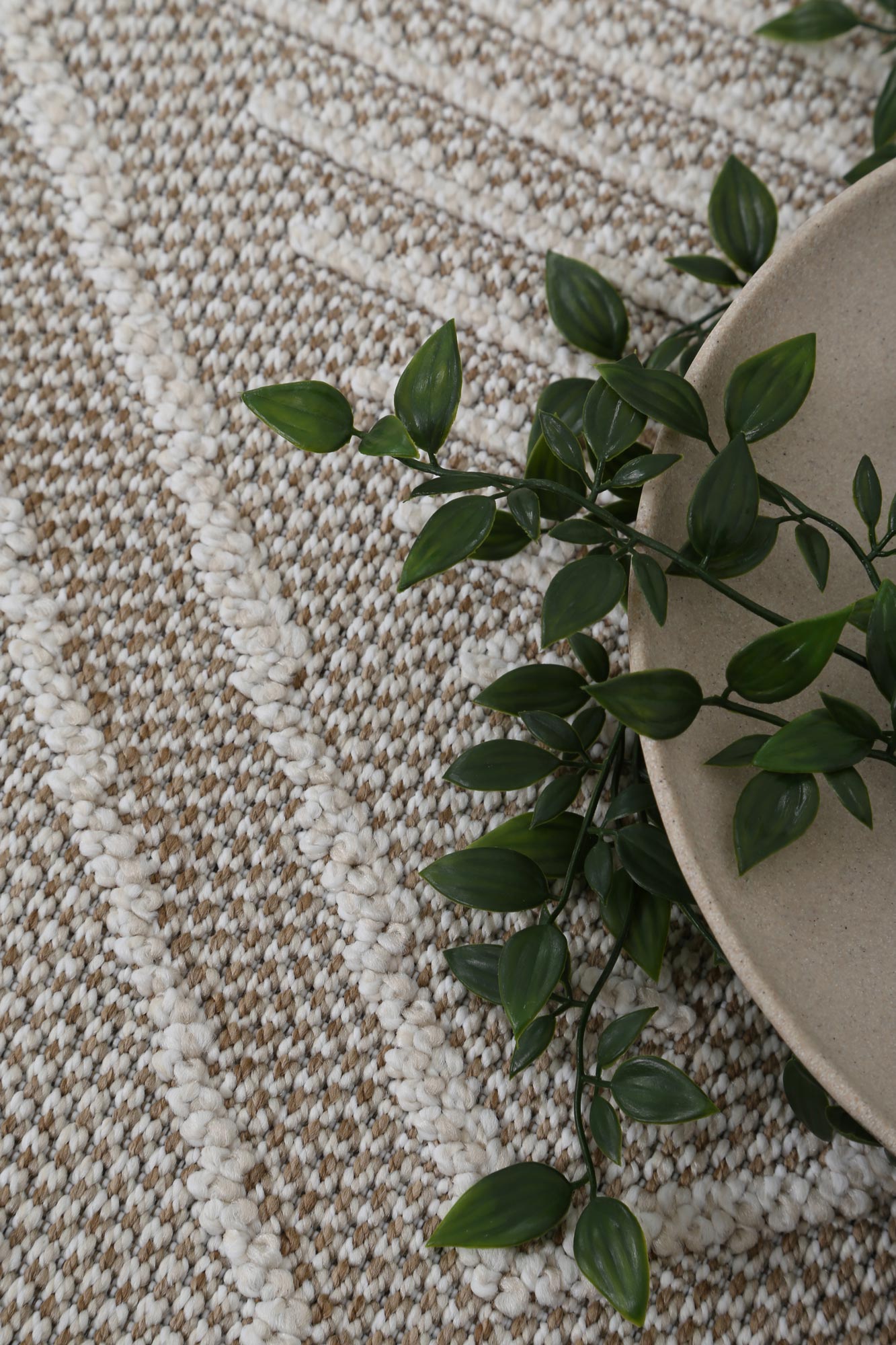 Valentina Kenilorea Beige Geometric Flatweave Rug