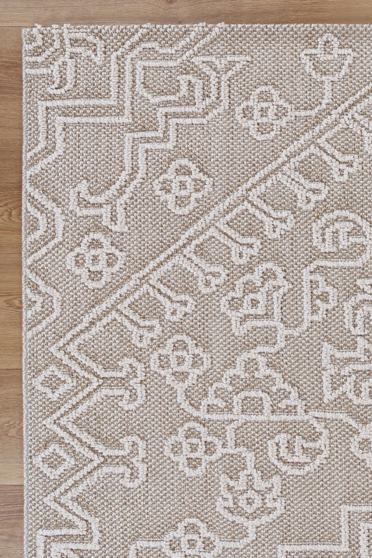 Valentina Waita Beige Tribal Flatweave Rug