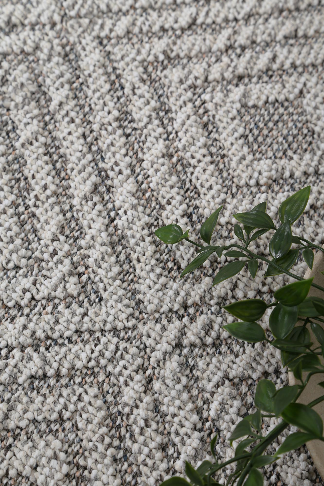 Valentina Fugui Grey Geometric Flatweave Rug