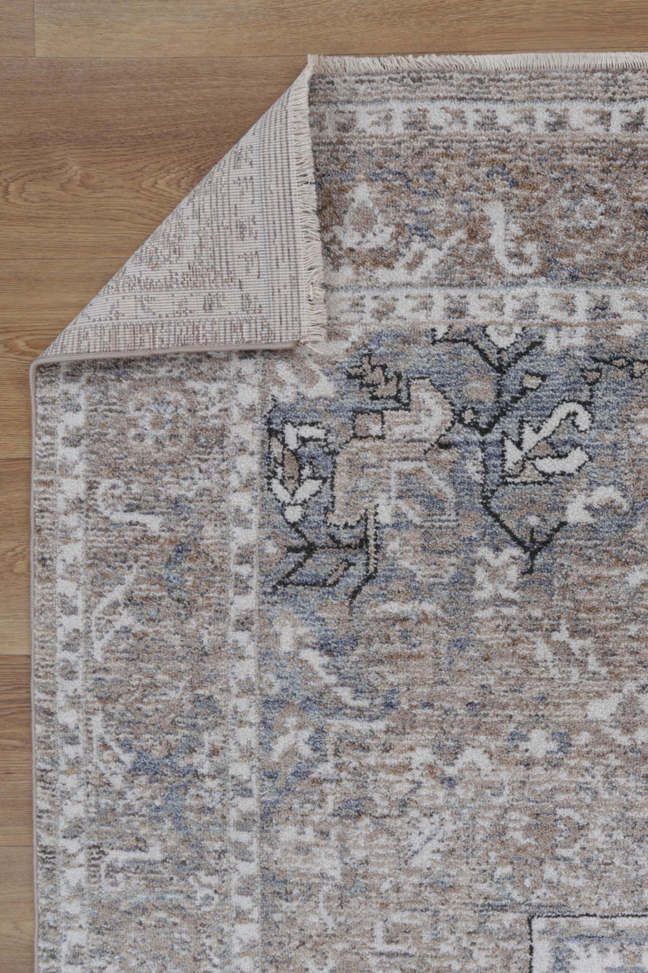 Zedland Virginia Medallion Transitional Ash Rug