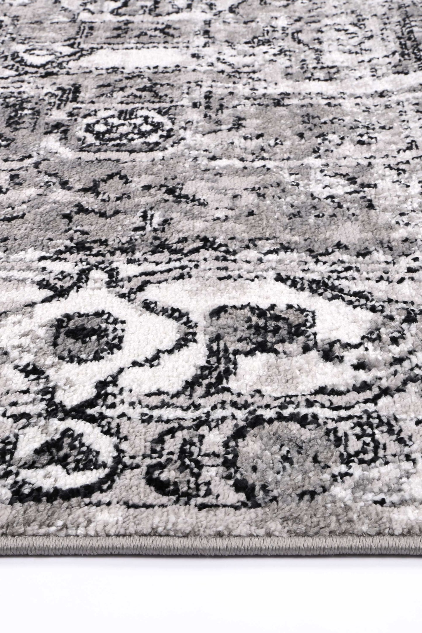 Parkland Vatuvara Traditional Grey Rug