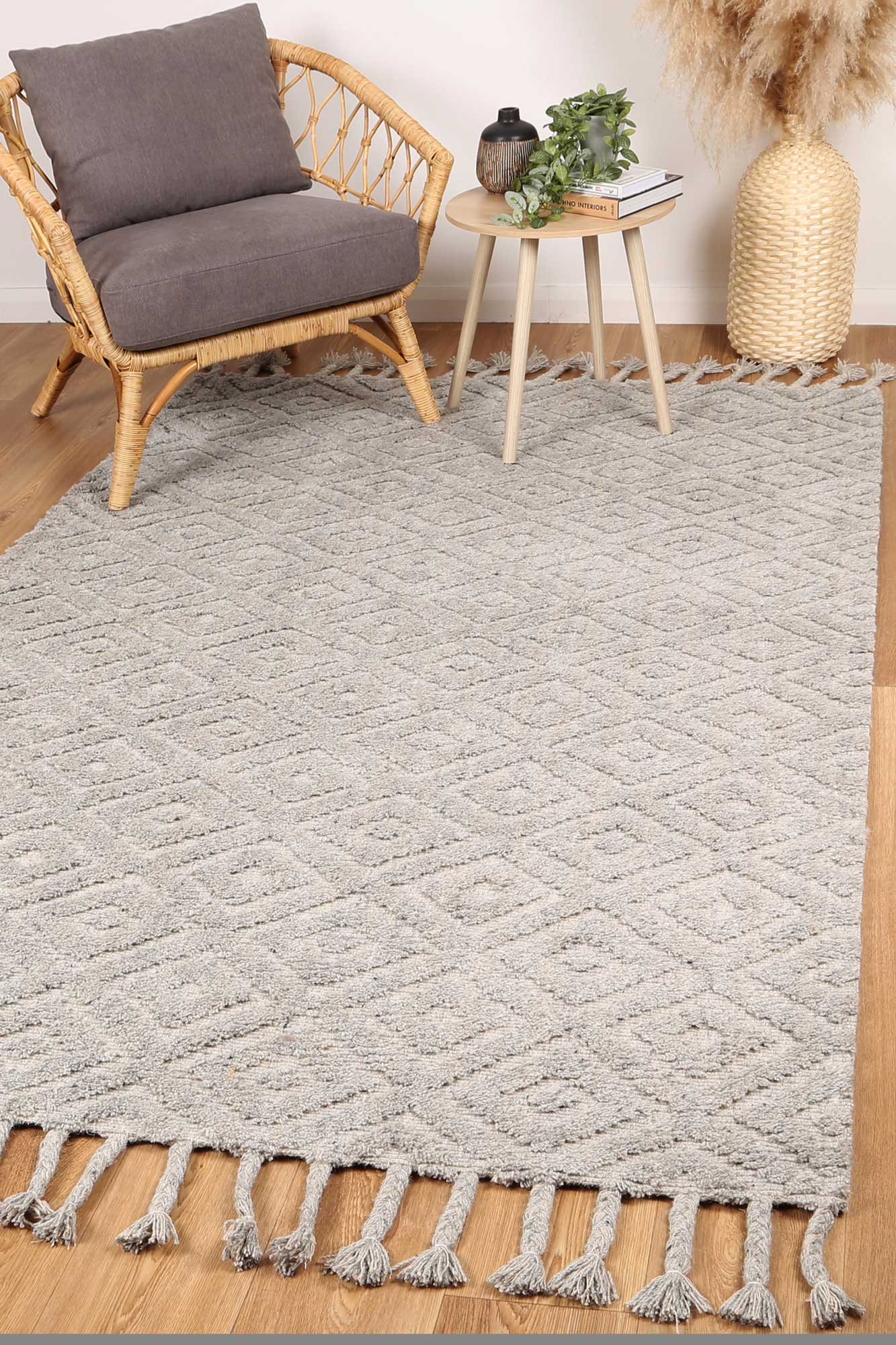 Varanasi Diamond Wool Blend Grey Rug