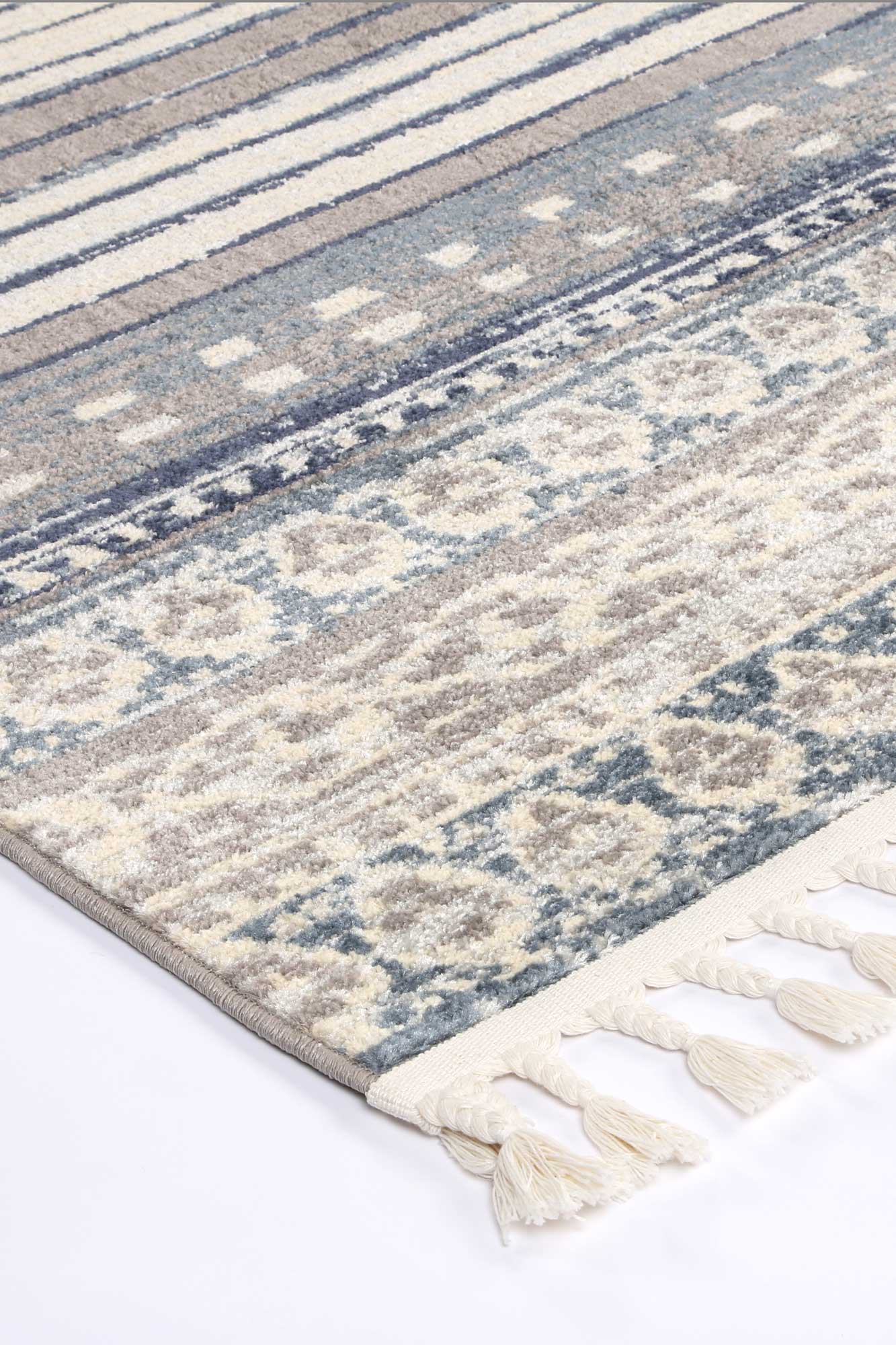 Millennium Cajamarca Blue Contemporary Rug