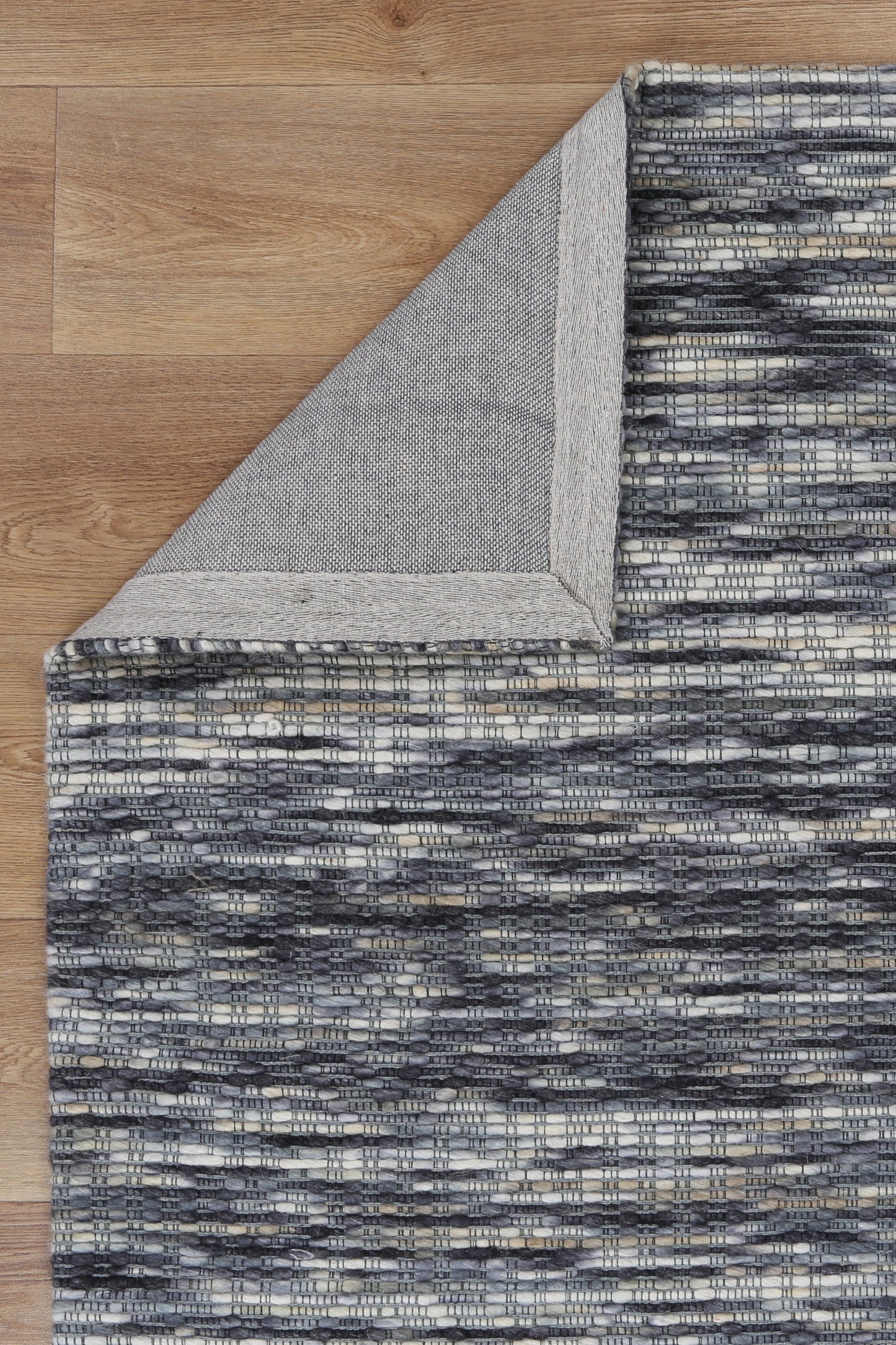 Wynter Geometric Stone Wool Rug