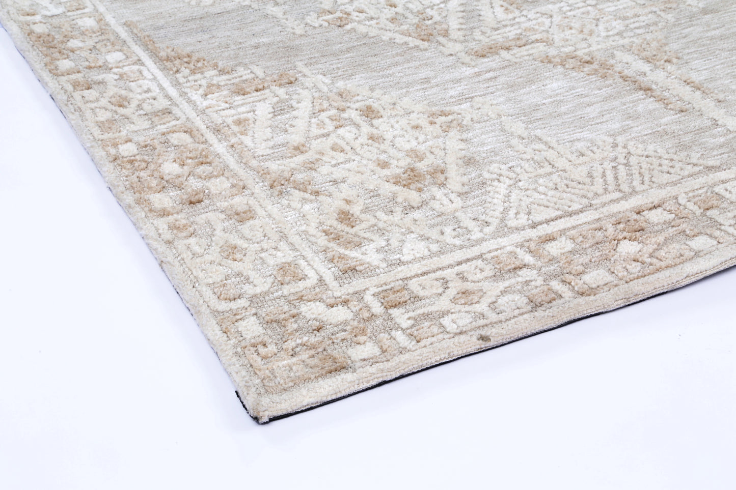 Zara Cream Cotton Blend Rug with traditional patterns