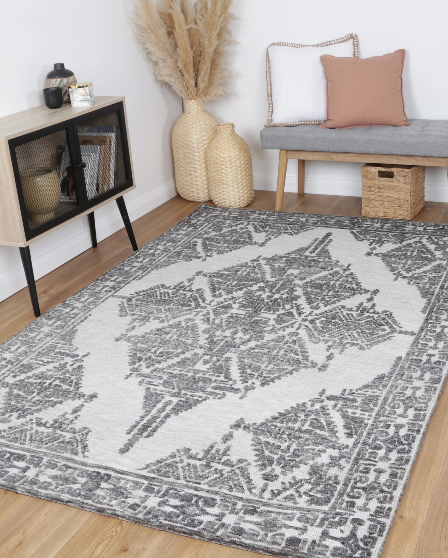 Zara Grey Cotton Blend Rug with diamond medallion