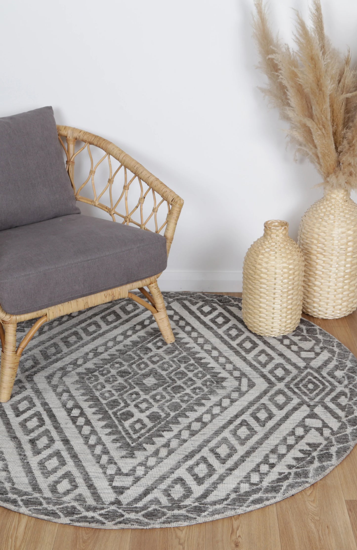 Zara Charcoal & Beige Round Cotton Blend Rug