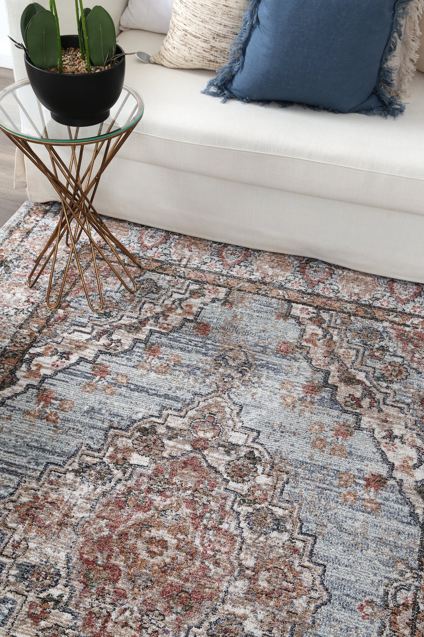 Zedland Hampden Vintage Inspired Rug