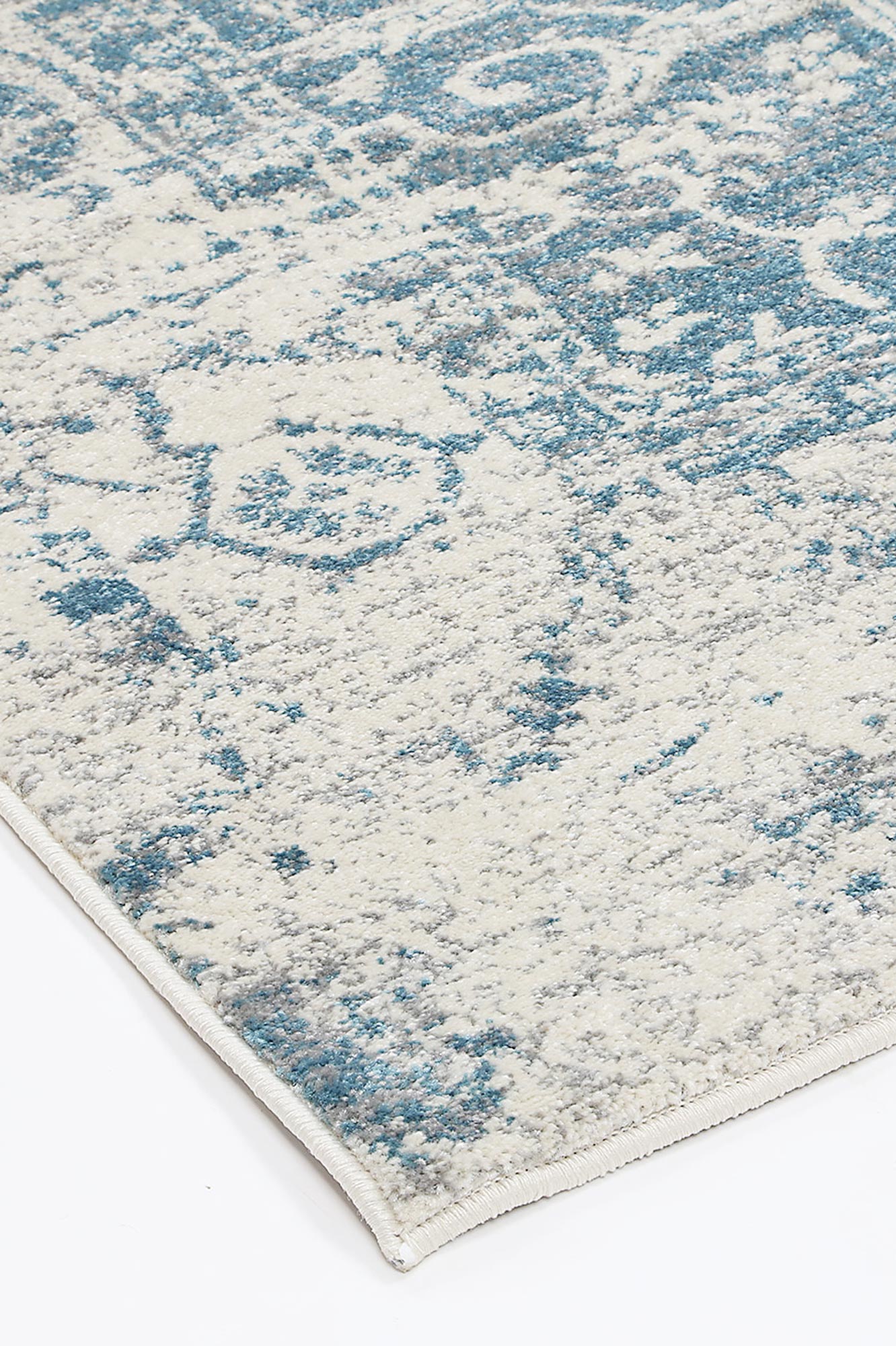 Exquisite Ivory & Blue Vintage Rug