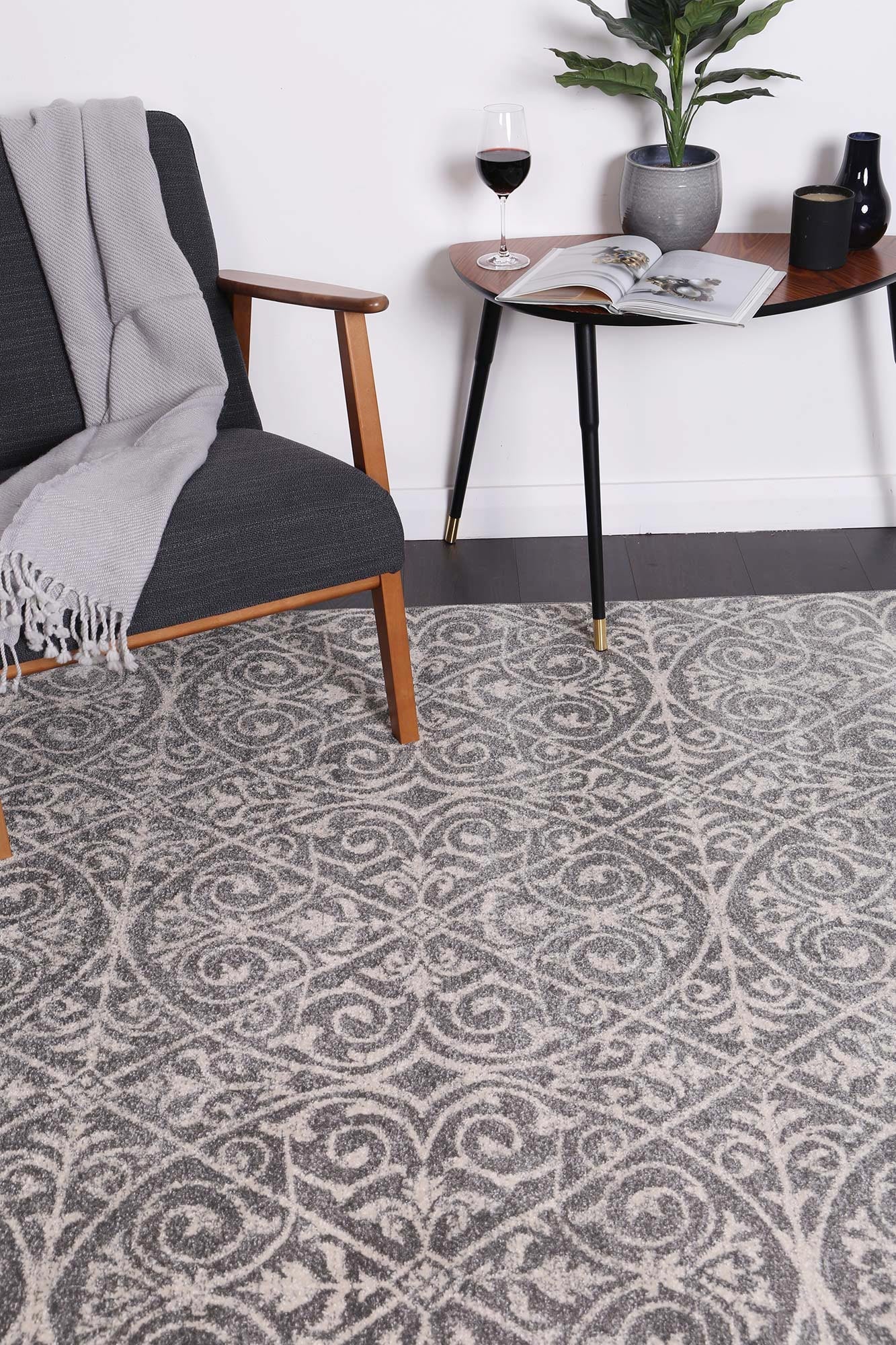 Exquisite Katherine Grey & Ivory Rug