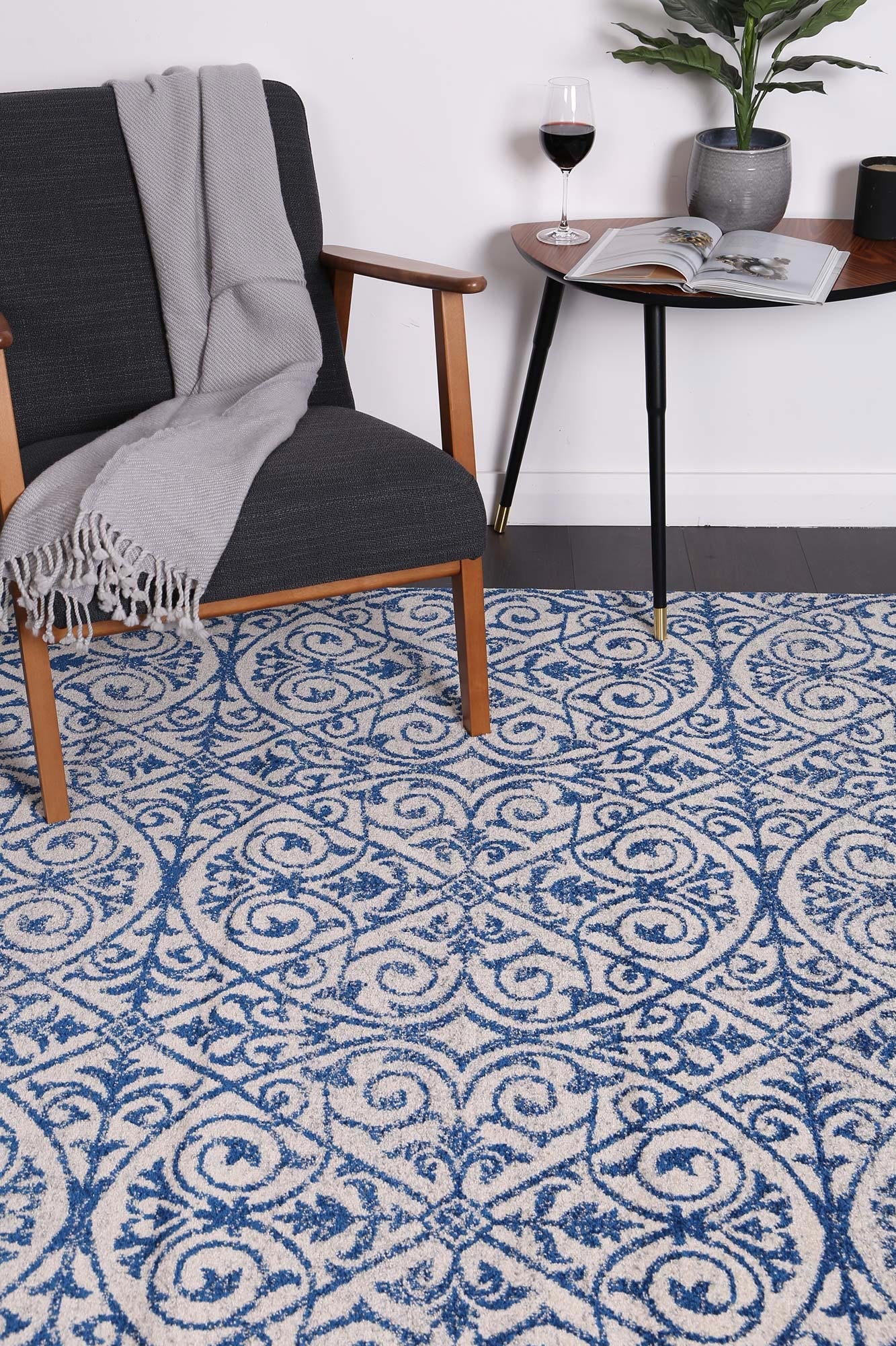 Exquisite Katherine Blue & Ivory Rug