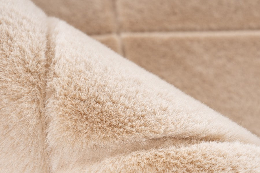 Desire 600 Fluffy Soft Beige Rug