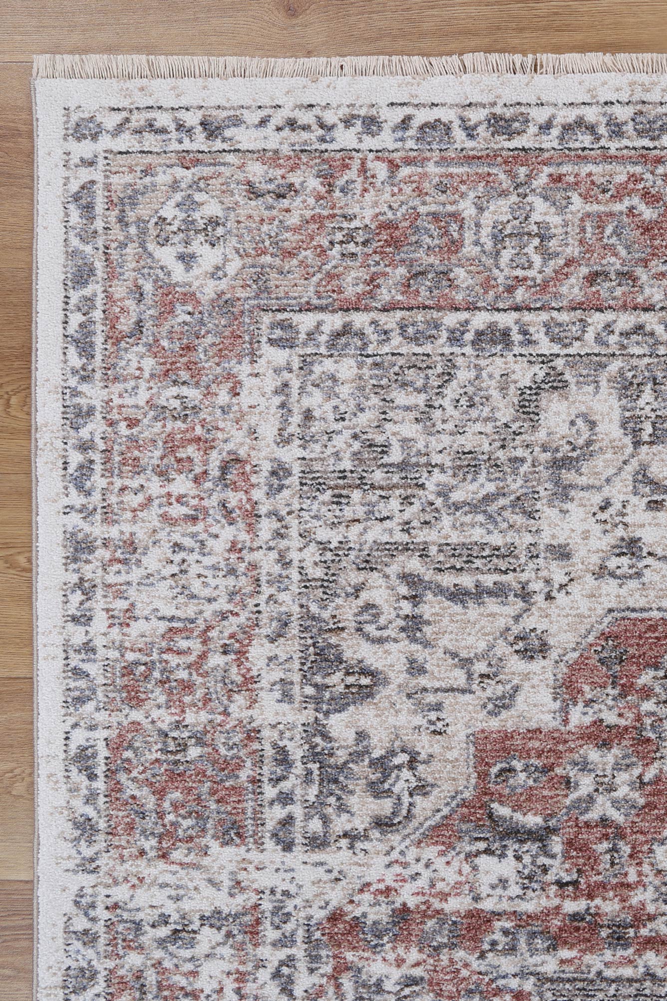 Yarra Otrar Multi Traditional Soft Rug