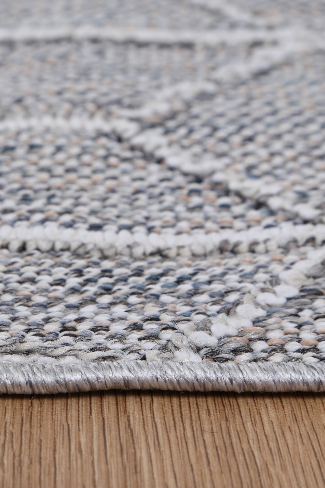 Valentina Sikua Grey Geometric Flatweave Rug