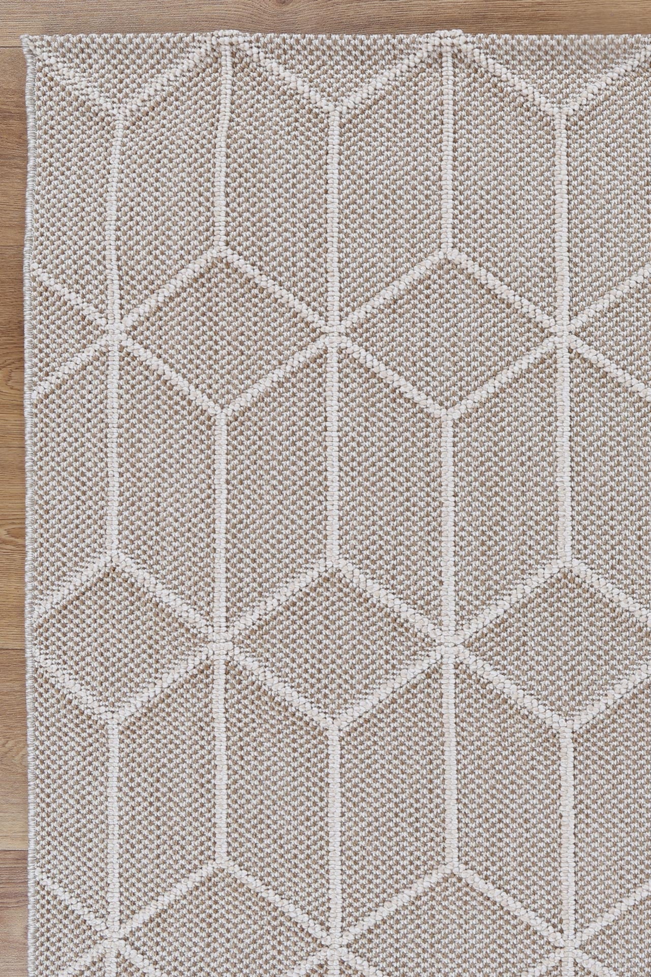 Valentina Maemae Beige Geometric Flatweave Rug