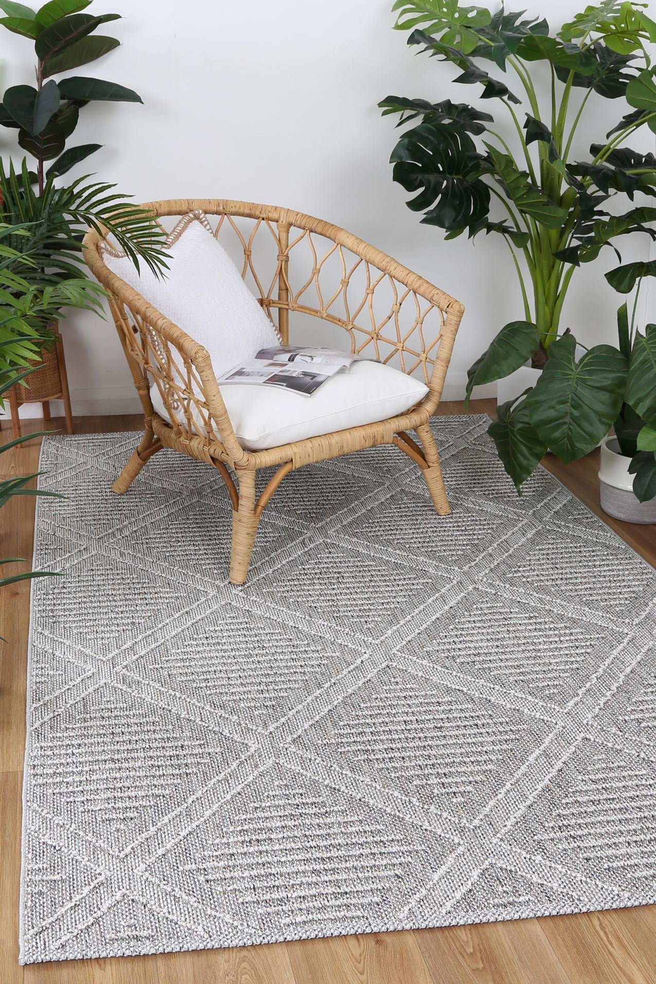 Valentina Vouza Grey Geometric Flatweave Rug