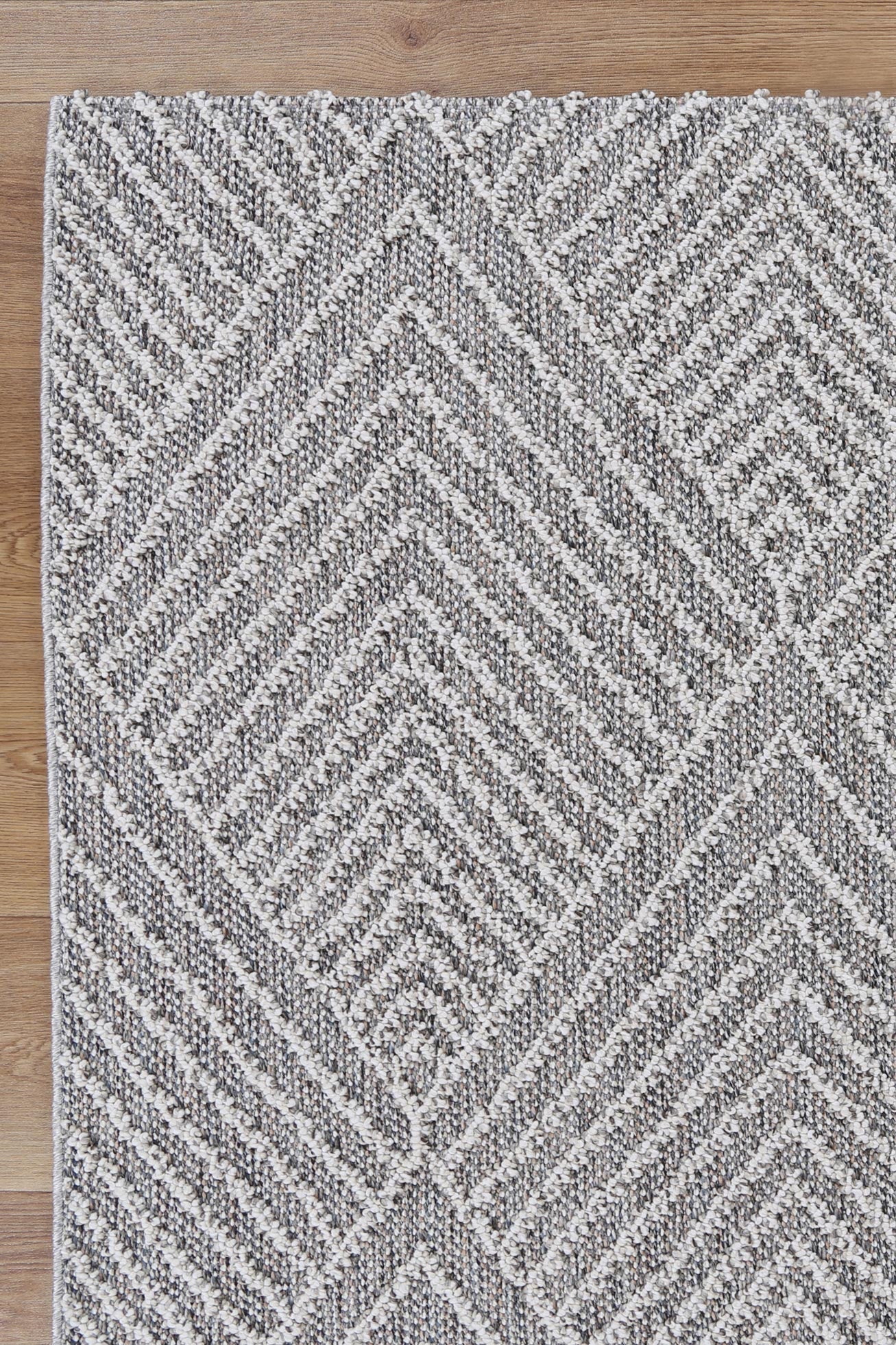 Valentina Menapi Ash Geometric Flatweave Rug